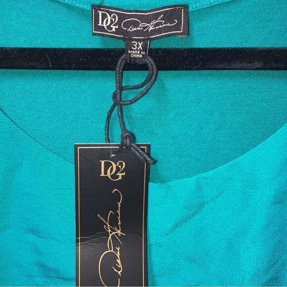 DG2 by Diane Gilman Tank Top - Picture 4 of 4